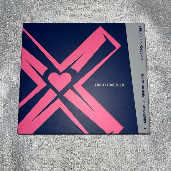 Tomorrow X Together Fight or Escape : Fight: Together ver. - Picture 2 of 2